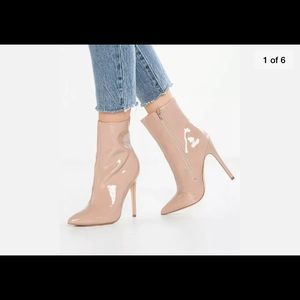 Steve Madden Wagner Blush Patent Boots